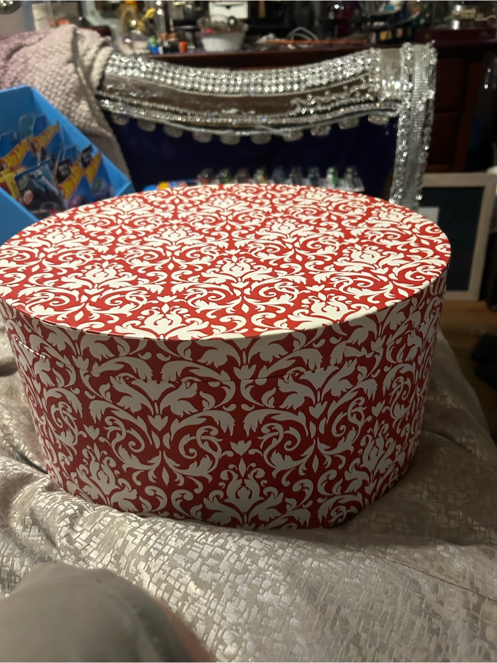 Decorative Red and White Round Gift Box - Home Party Supplies